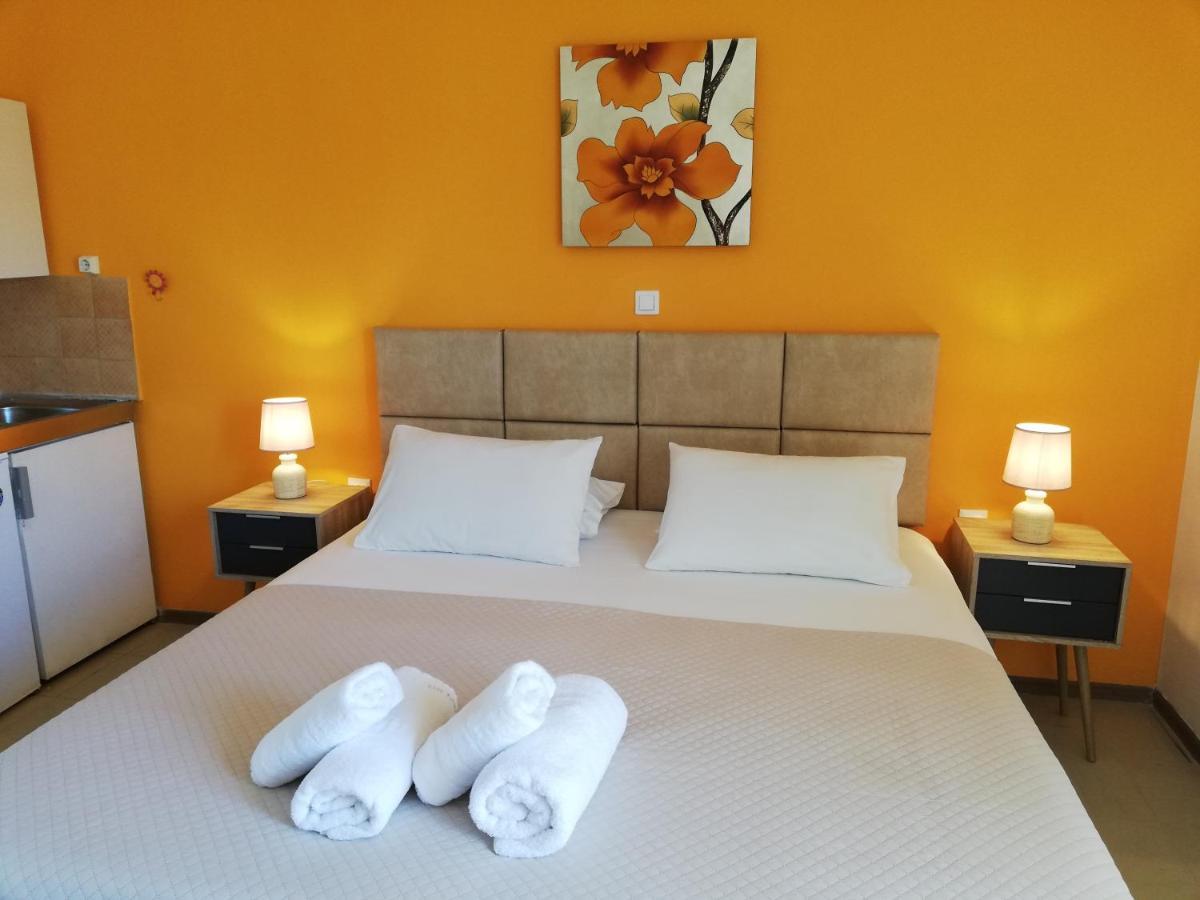 Villa Daizy Boutique Apartments Laganas Bagian luar foto