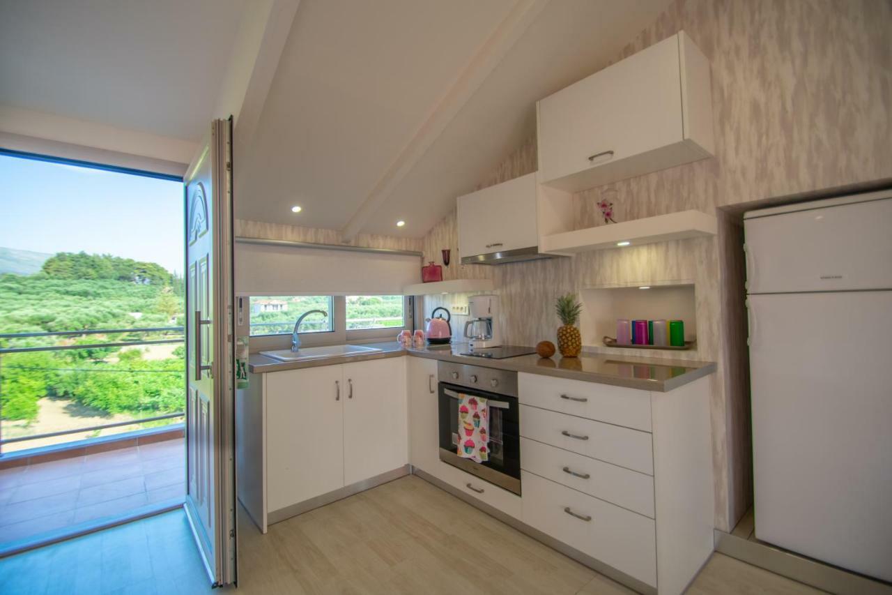 Villa Daizy Boutique Apartments Laganas Bagian luar foto
